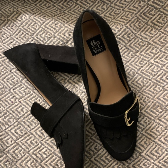 Beautiful stacked-heel loafers with buckle detail from Town Shoes as new! - Picture 4 of 4